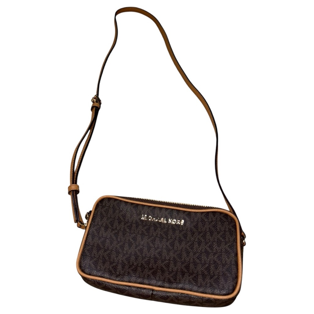 Michael Kors Brown Pebbled Crossbody Bag – Gold Hardware & Adjustable Strap